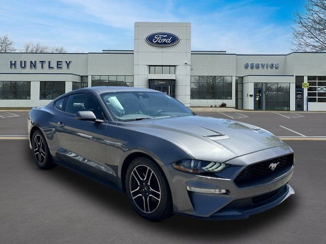Used 2021 Ford Mustang Premium RWD image 3