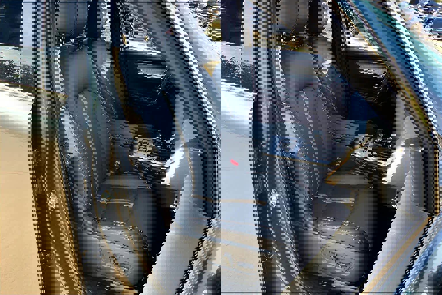 Used 2025 MAZDA CX-90 3.3 Turbo S w/ Premium Package image 8