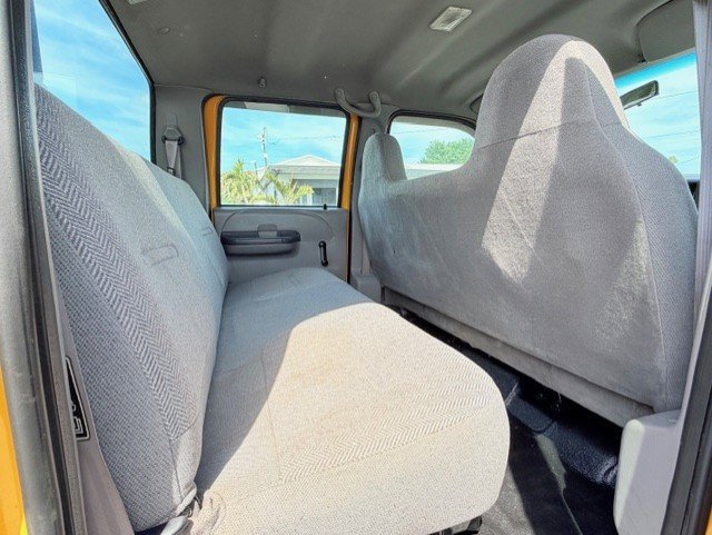 Used 2001 Ford F350 XL image 15