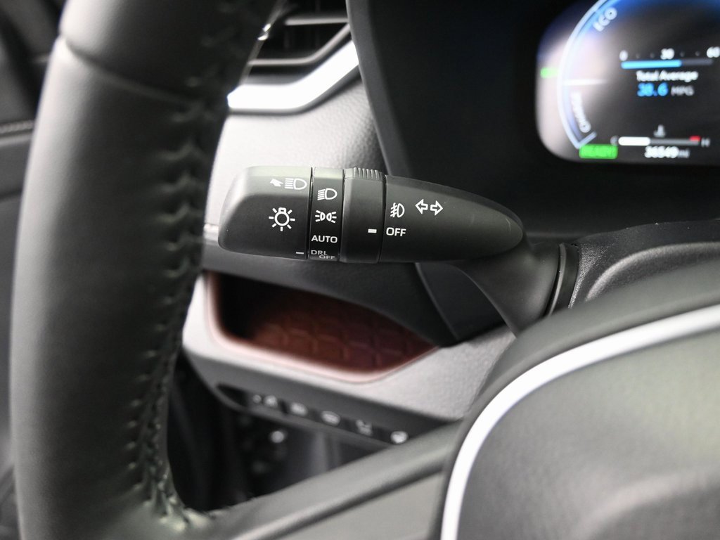 Used 2023 Toyota RAV4 Limited image 19