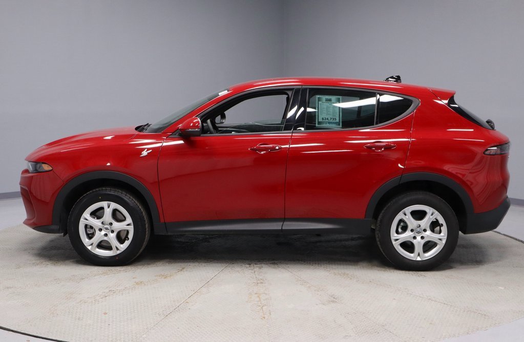 Used 2024 Dodge Hornet GT w/ Cold Weather Group image 9