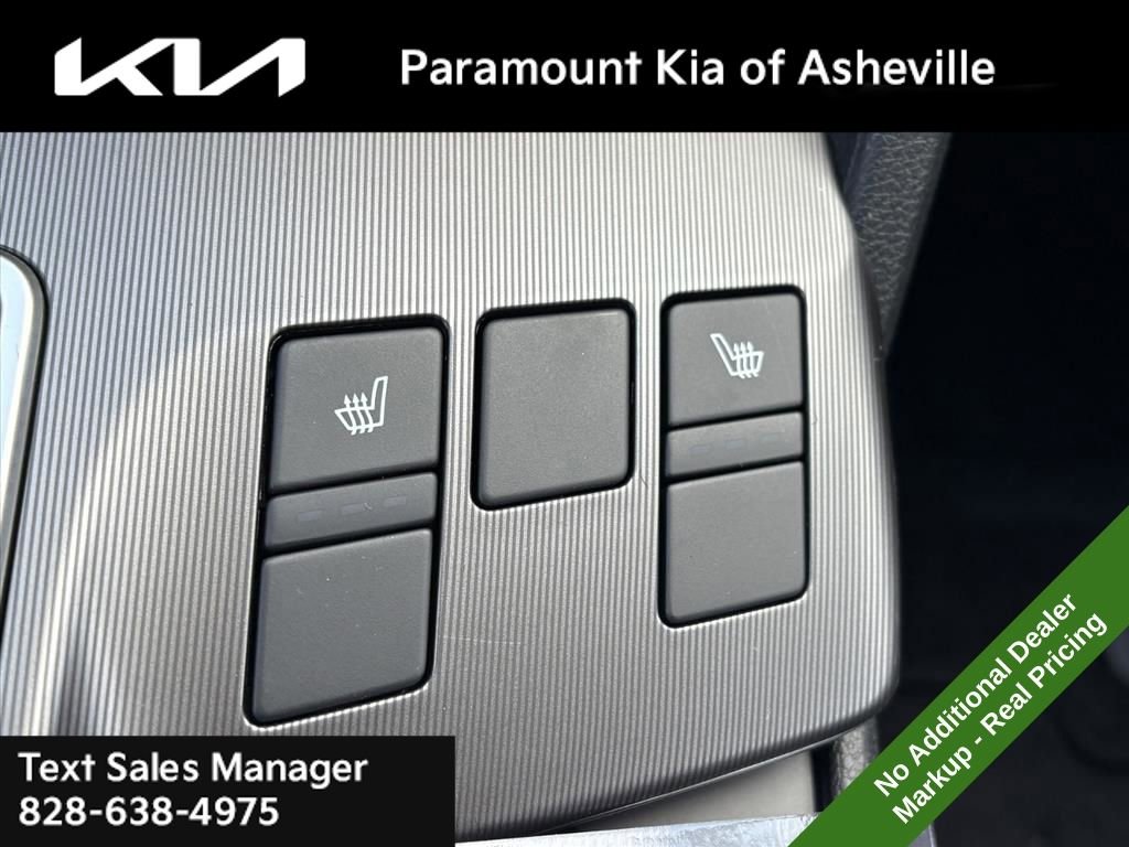 New 2026 Kia Sportage EX w/ EX Panorama Roof Package image 15