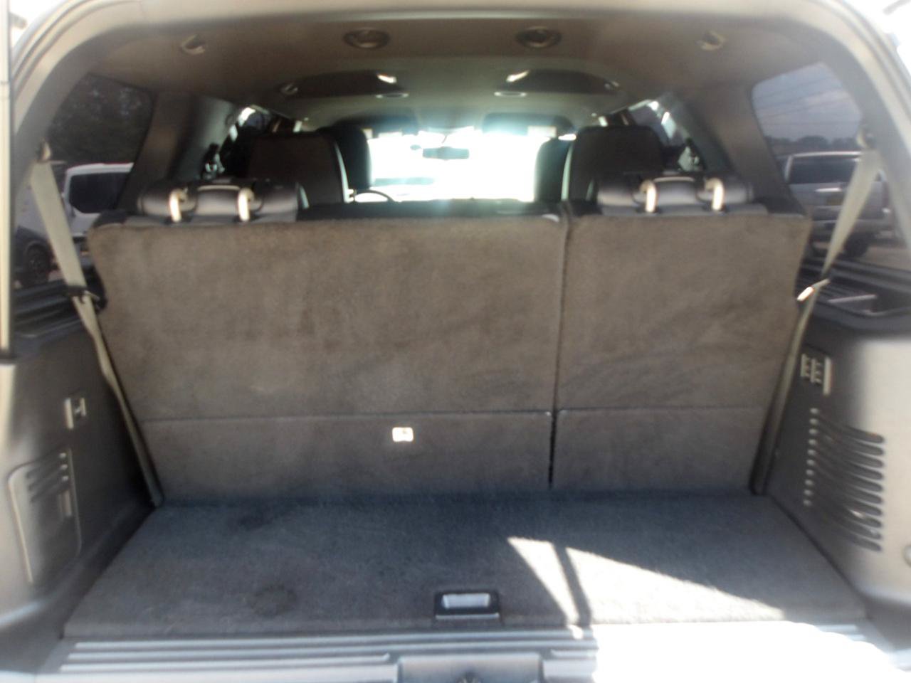 Used 2015 Ford Expedition XLT w/ Equipment Group 201A RWD image 13