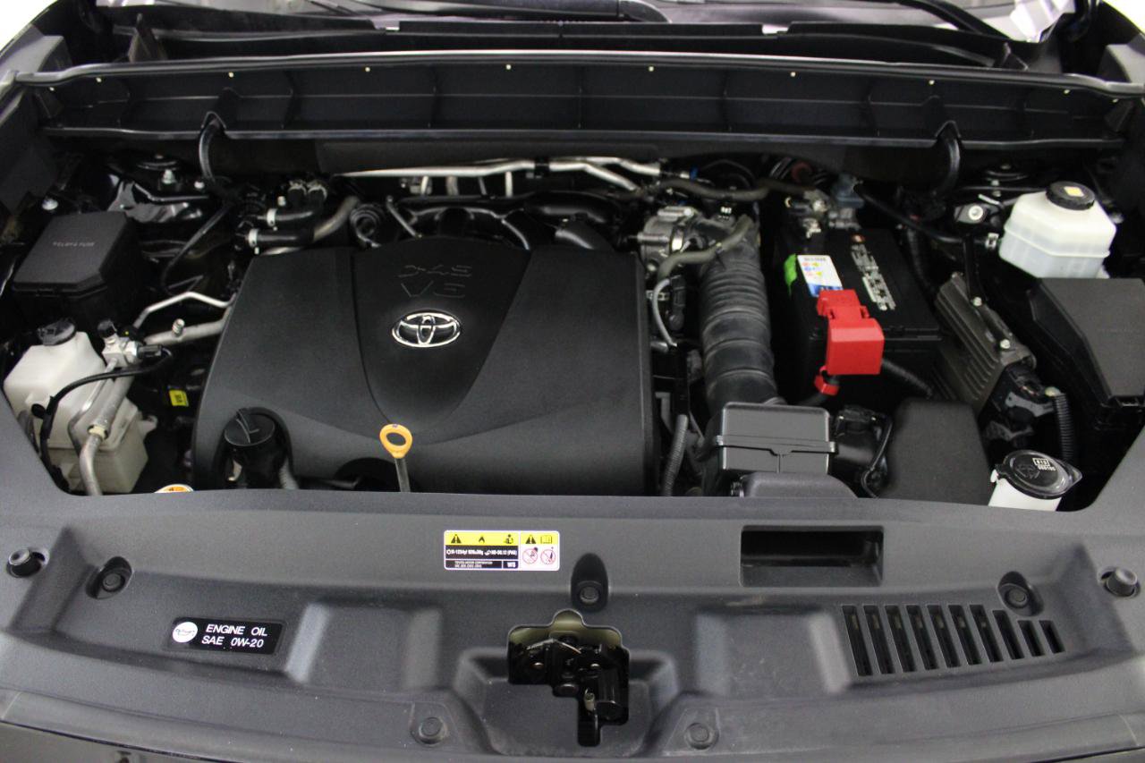 Used 2021 Toyota Highlander XLE image 75