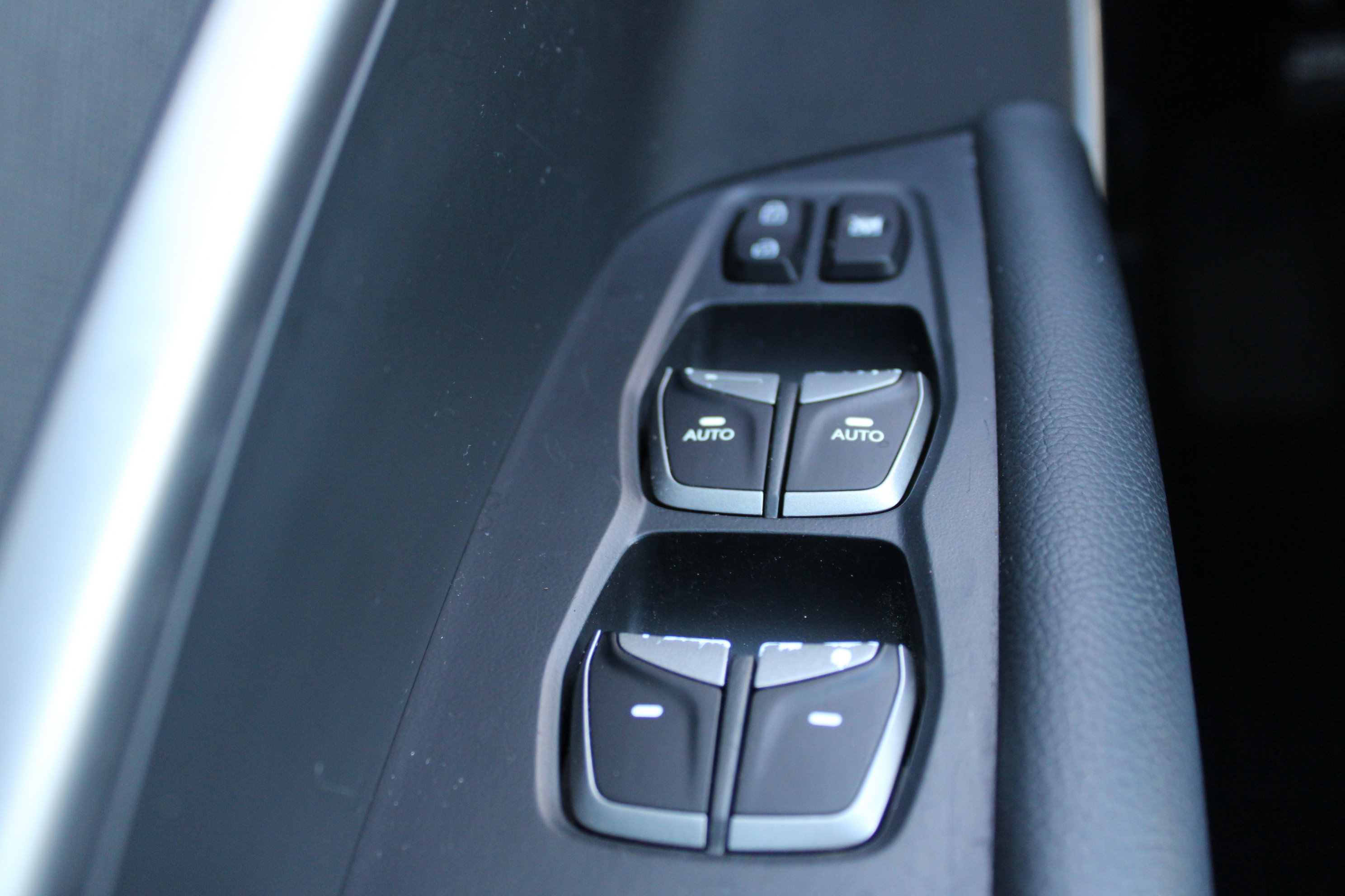 Used 2018 Hyundai Santa Fe Sport image 15