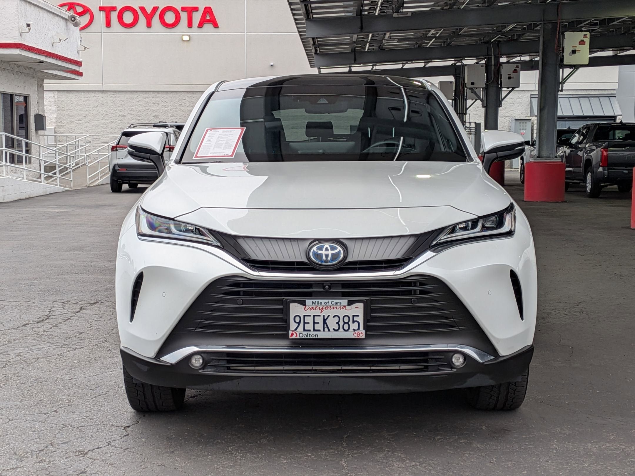 Certified 2023 Toyota Venza Limited AWD/4WD image 2