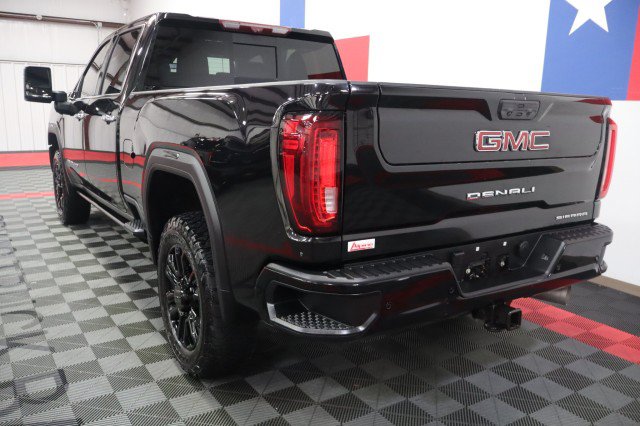 Used 2022 GMC Sierra 3500 Denali w/ Denali Black Diamond Edition AWD/4WD image 12