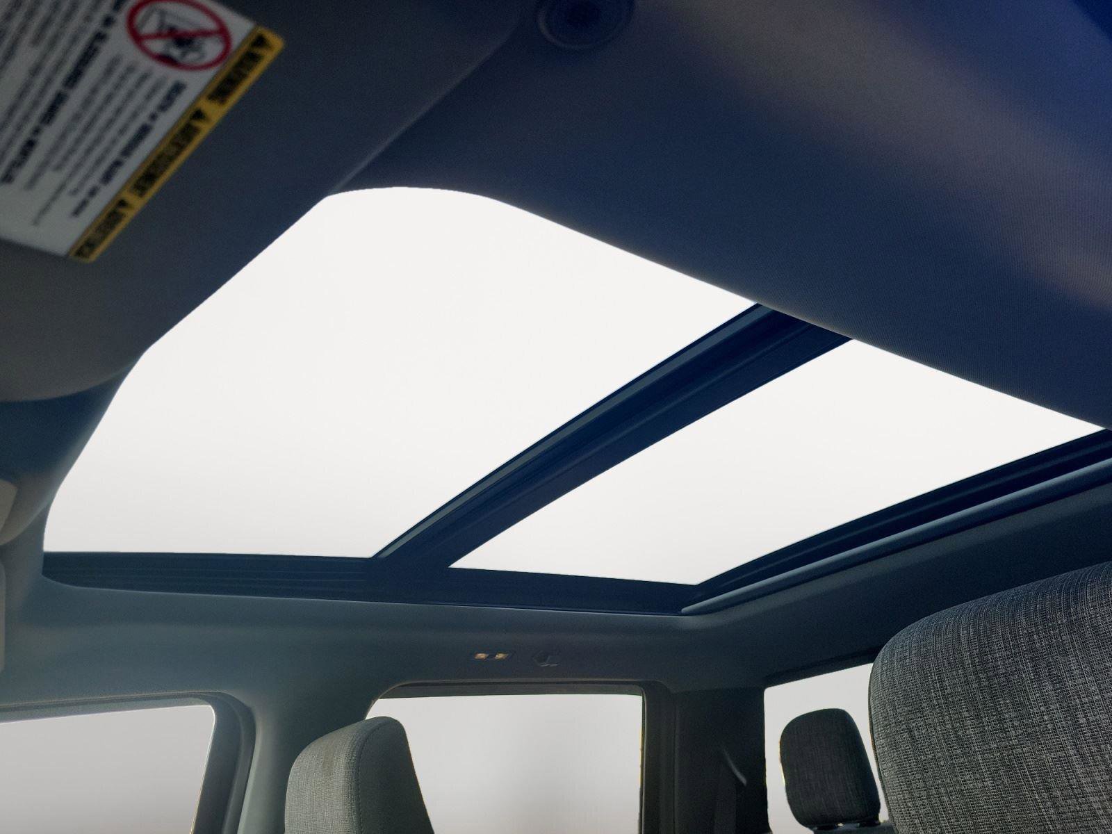 Used 2023 Ford F250 XLT w/ XLT Premium Package image 18