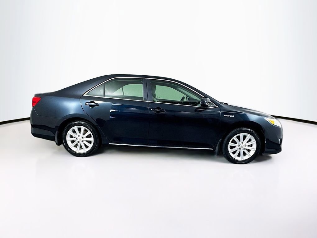 Used 2012 Toyota Camry XLE w/ Leather Pkg image 11