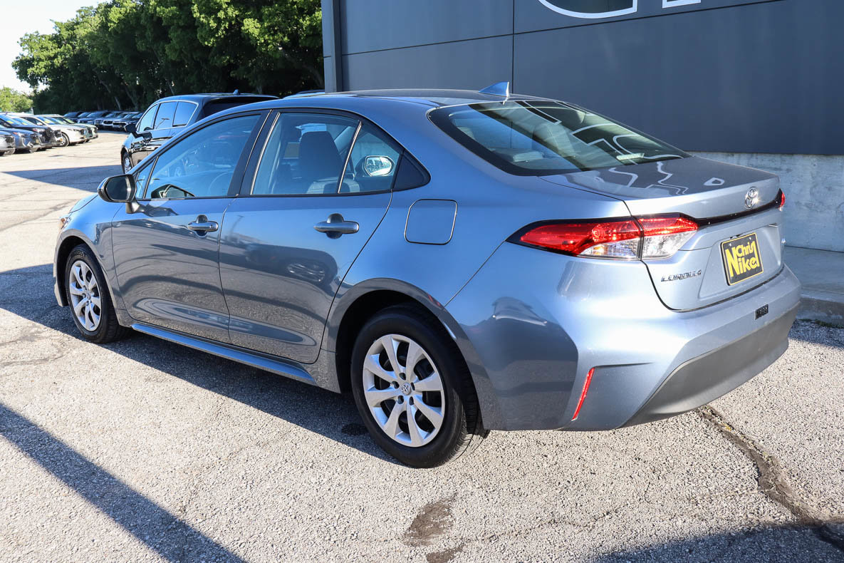 Used 2024 Toyota Corolla LE FWD image 6