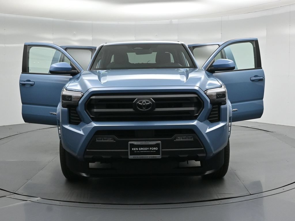 Used 2026 Toyota Tacoma SR5 AWD/4WD image 30