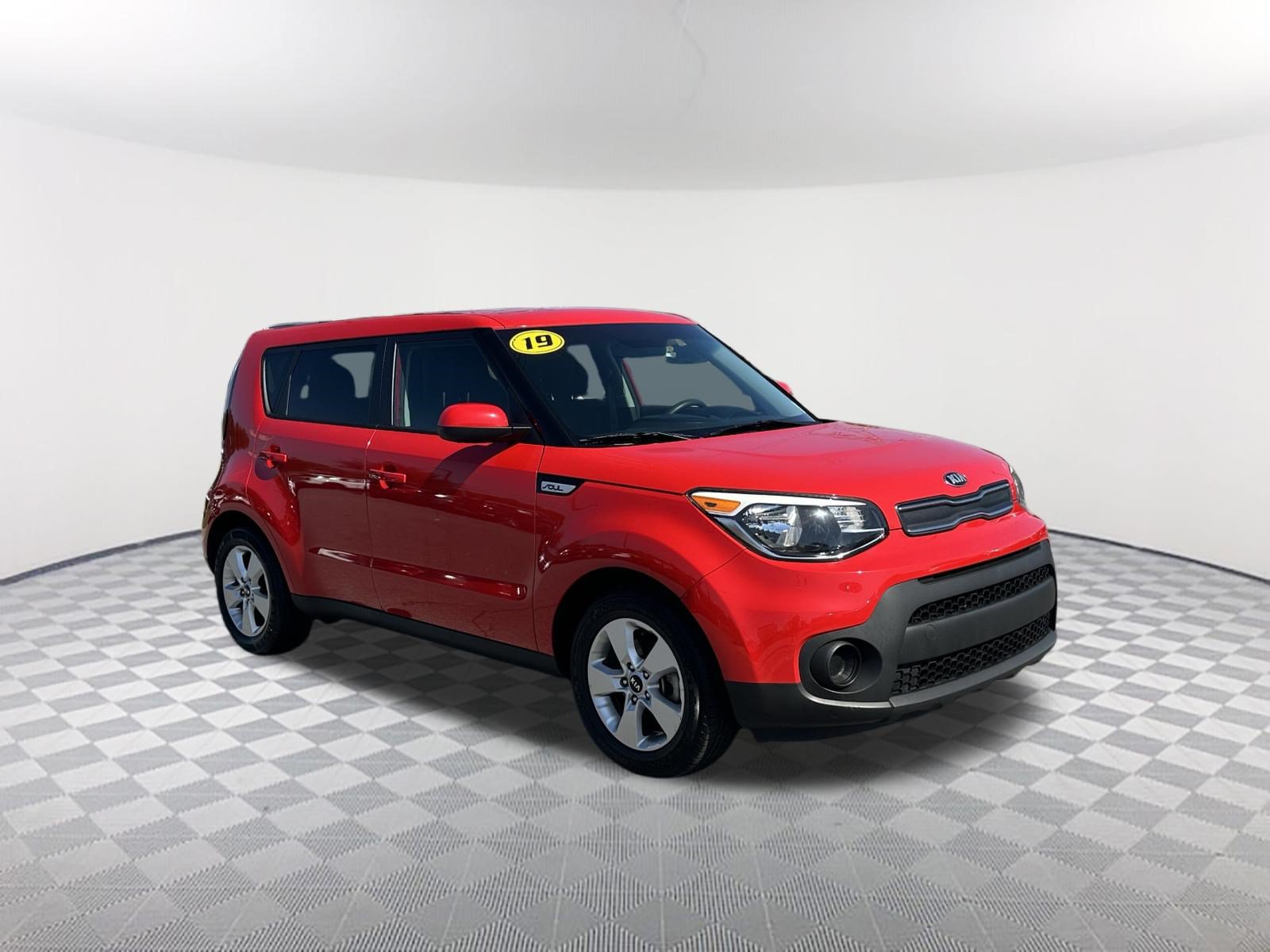 Used 2019 Kia Soul FWD image 3