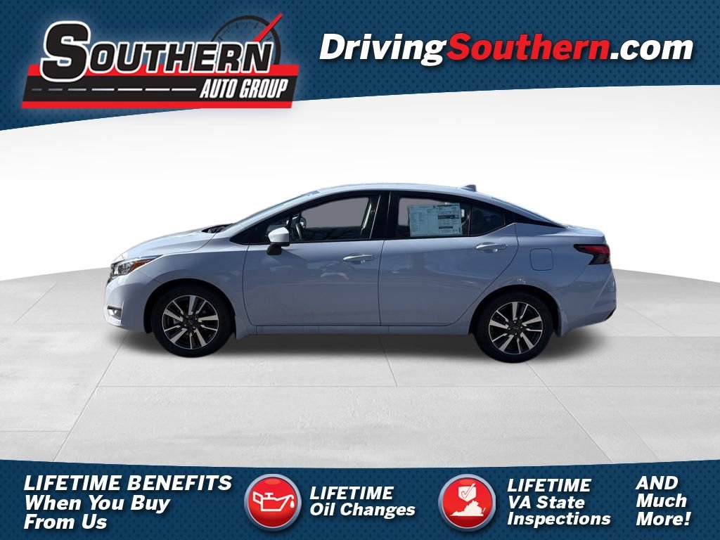 New 2025 Nissan Versa SV w/ Trunk Package