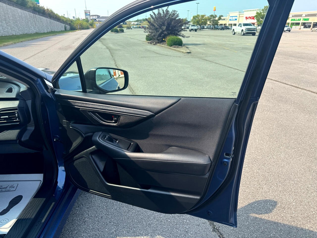 Used 2022 Subaru Legacy image 27