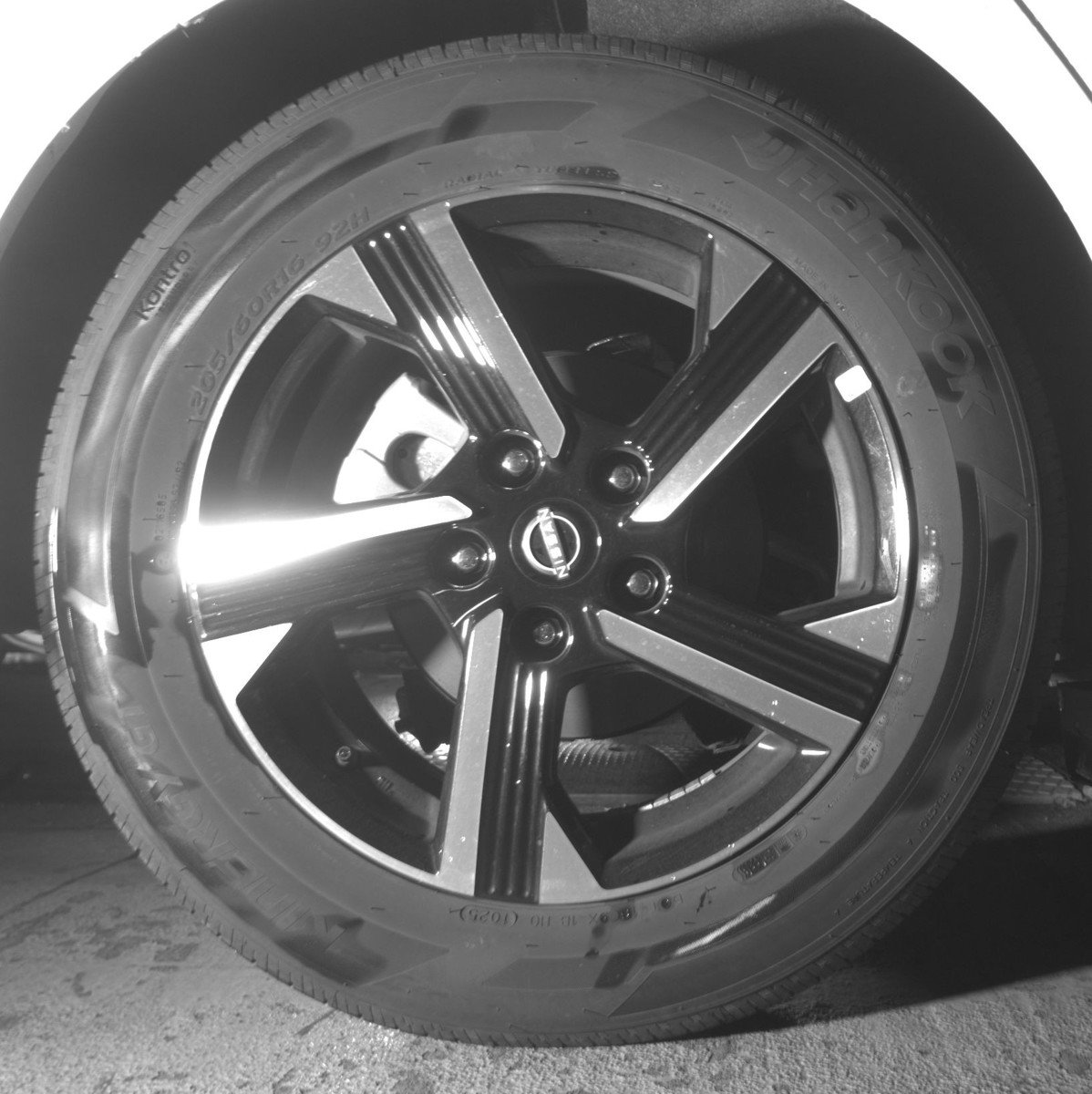 Used 2025 Nissan Sentra SV image 15