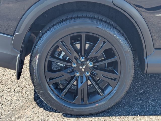 Used 2024 Mitsubishi Eclipse Cross LE image 9