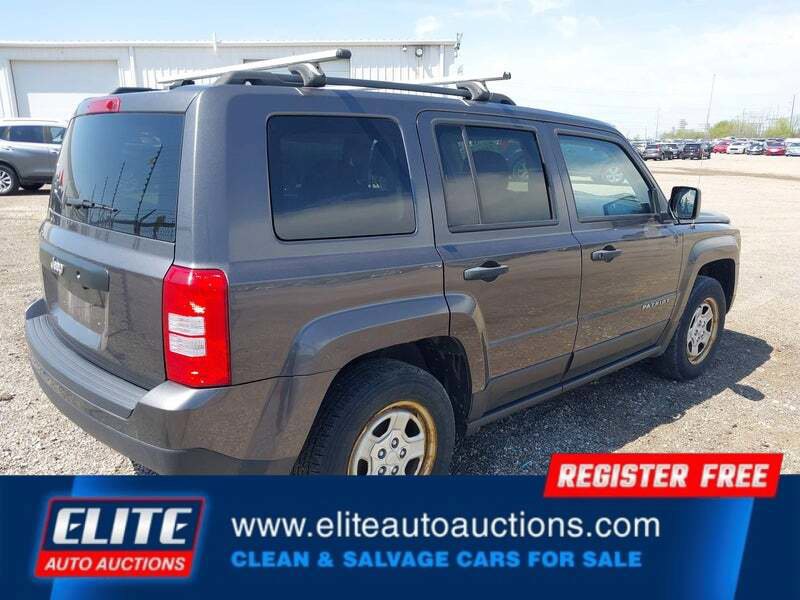 Used 2016 Jeep Patriot Sport FWD image 7