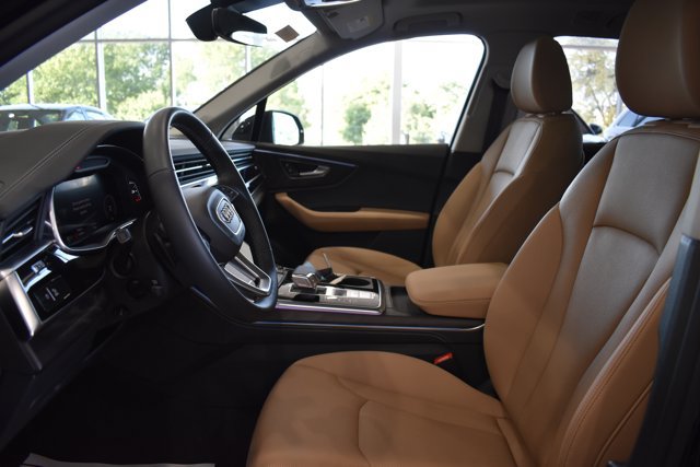 Used 2026 Audi Q7 3.0T Premium Plus w/ Premium Plus Package AWD/4WD image 11