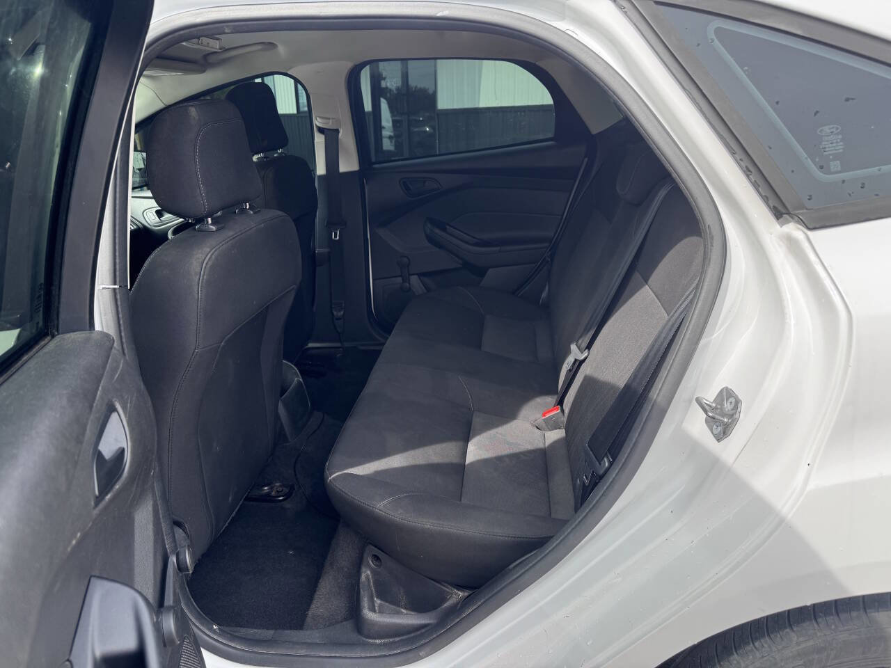 Used 2018 Ford Focus S FWD image 14