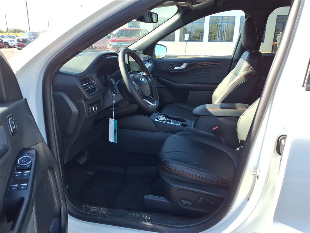 New 2026 Ford Escape ST-Line Elite image 7