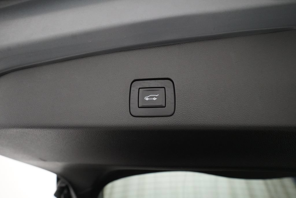 Used 2020 Buick Encore GX Essence FWD image 15
