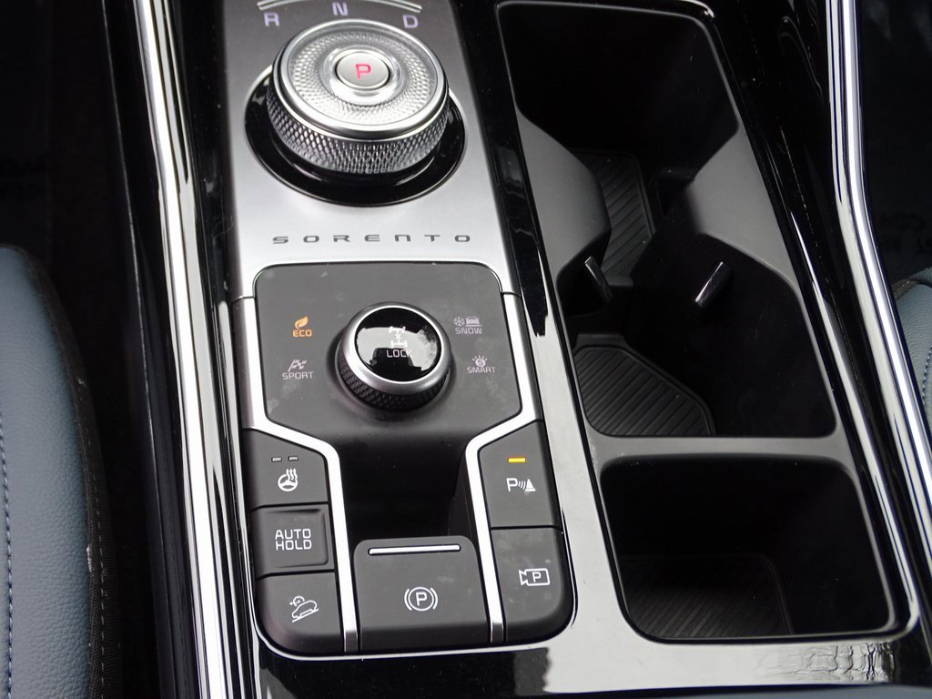 Used 2025 Kia Sorento SX Prestige image 27