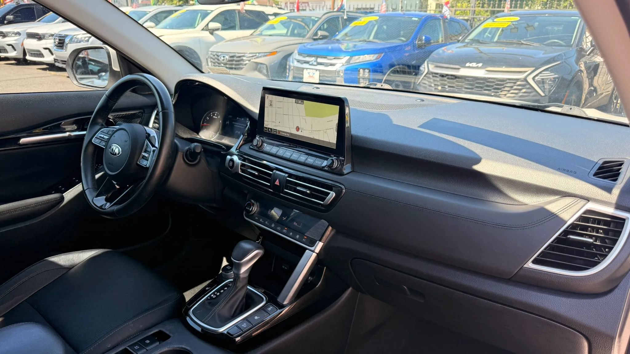 Used 2021 Kia Seltos SX AWD/4WD image 16