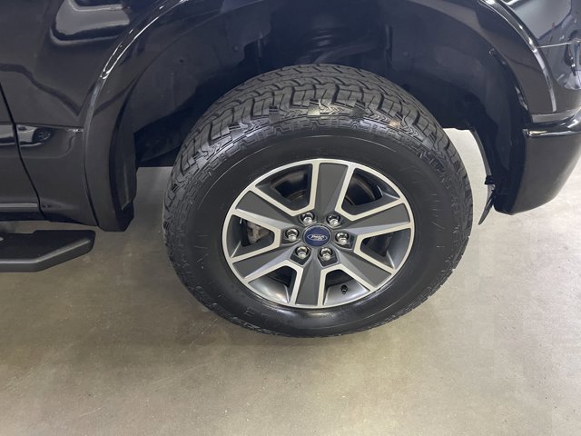 Used 2016 Ford F150 XLT w/ Equipment Group 301A Mid image 12