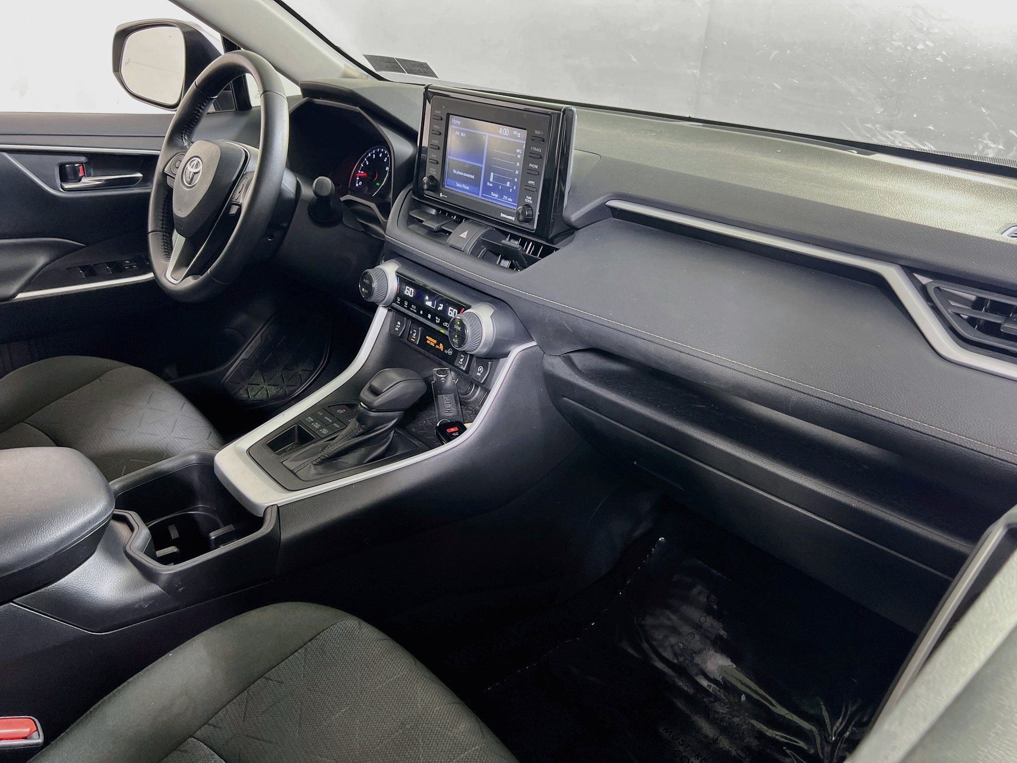 Used 2022 Toyota RAV4 XLE w/ Convenience Package AWD/4WD image 28