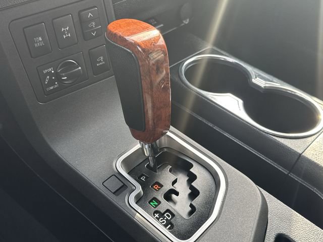 Used 2020 Toyota Sequoia Platinum image 18