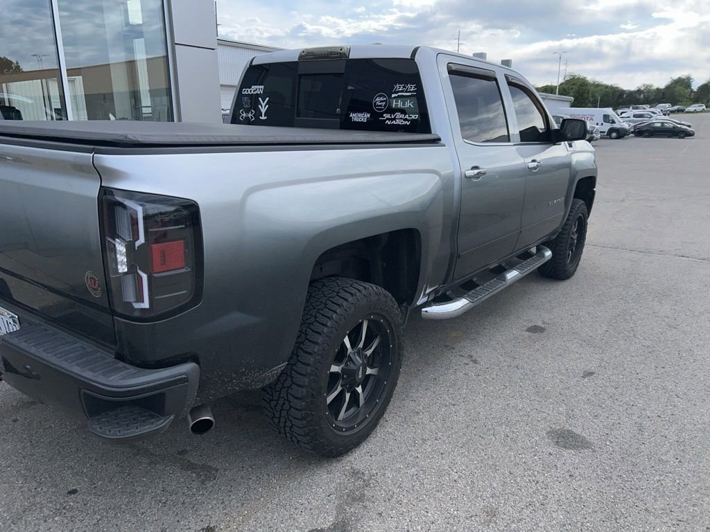 Used 2017 Chevrolet Silverado 1500 LTZ Z71 AWD/4WD image 5