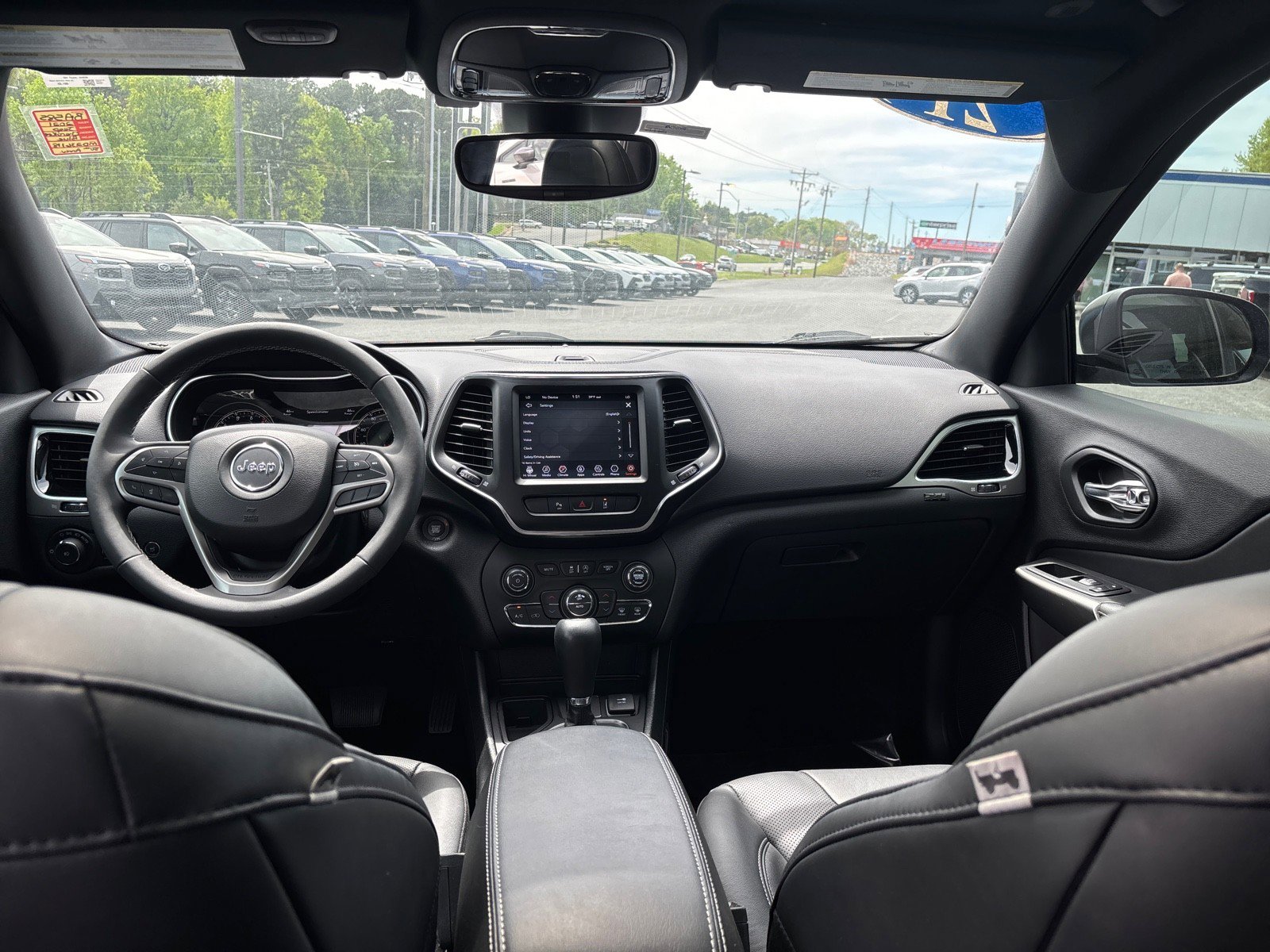 Used 2021 Jeep Cherokee Latitude Lux 80th Anniv w/ Quick Order Package 26U 80TH FWD image 33