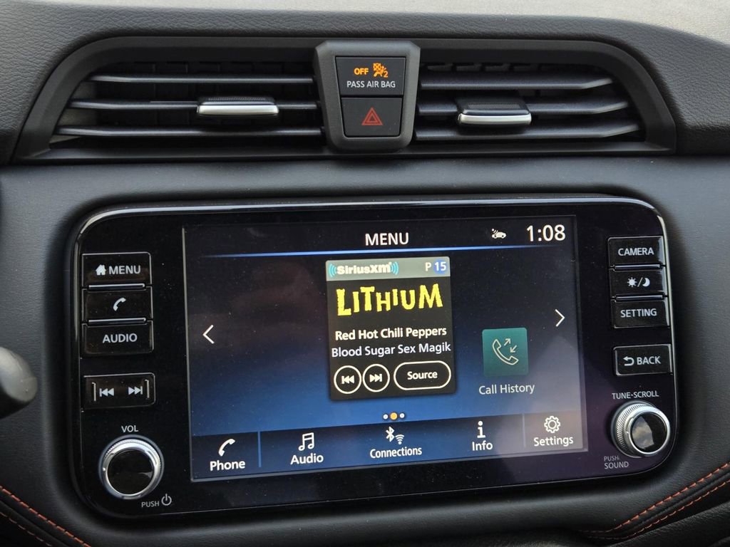 New 2025 Nissan Versa SR w/ Trunk Package image 19