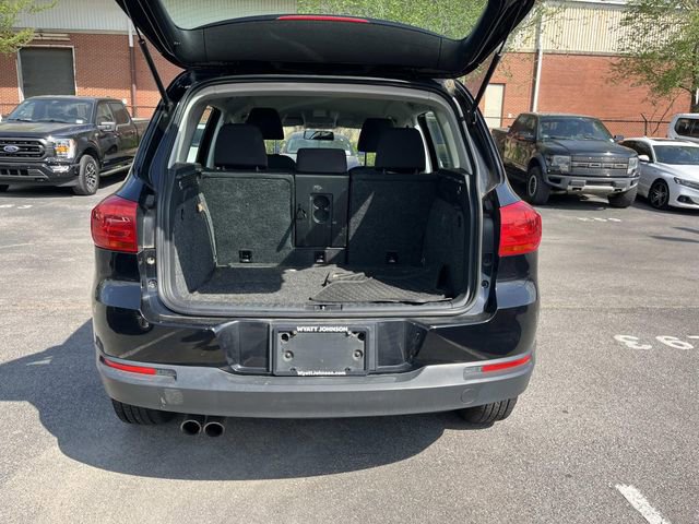 Used 2015 Volkswagen Tiguan S image 12