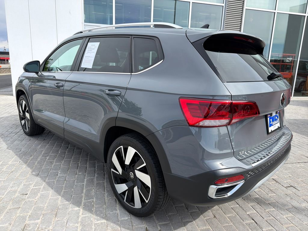 Certified 2024 Volkswagen Taos SEL AWD/4WD image 5