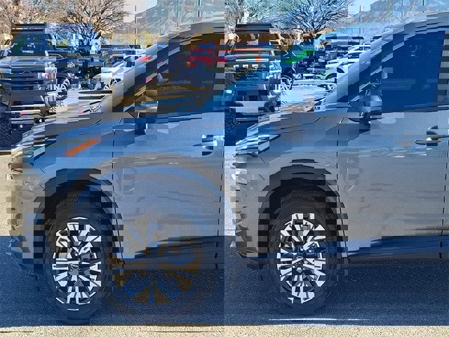 Certified 2023 Nissan Rogue SV w/ SV Premium B Package image 8