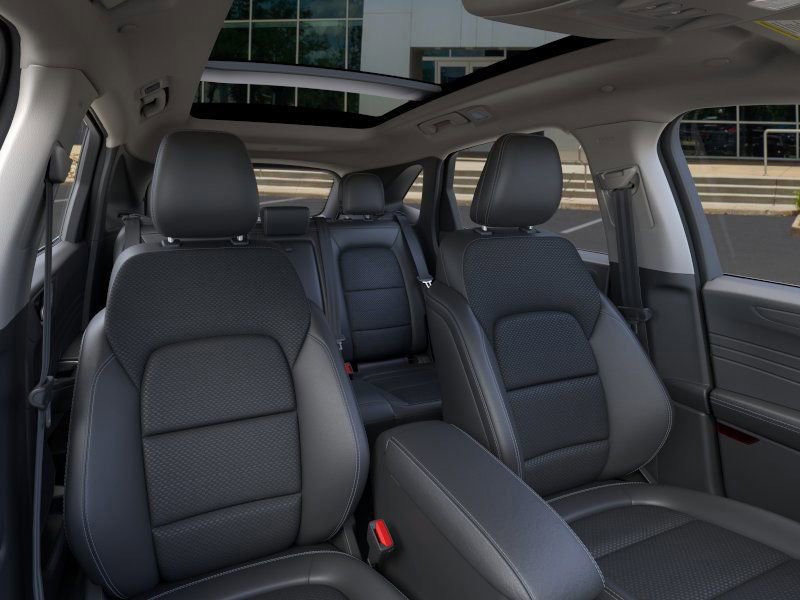 New 2024 Ford Escape SE w/ PHEV Premium Package image 10