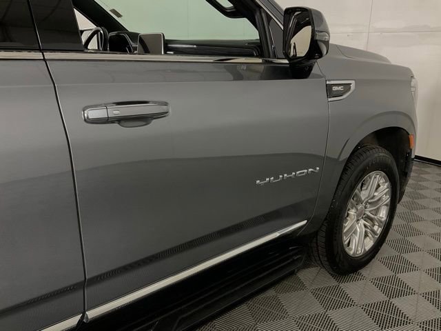 Used 2021 GMC Yukon SLT w/ SLT Luxury Plus Package AWD/4WD image 9