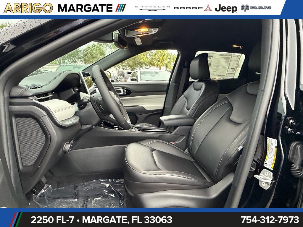 New 2026 Jeep Compass Limited AWD/4WD image 9