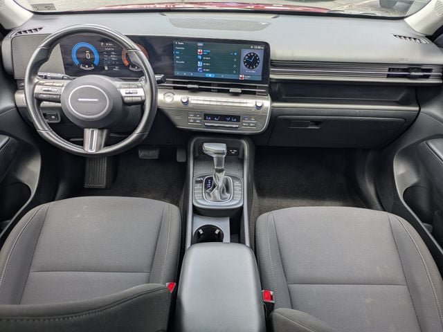 Used 2024 Hyundai Kona SEL AWD/4WD image 15
