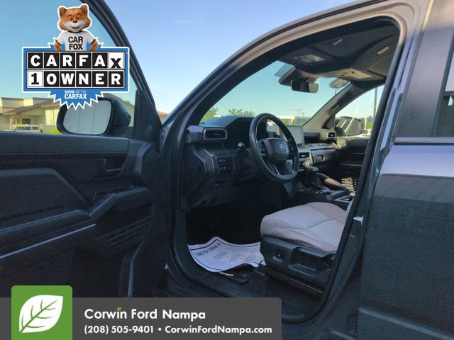 Used 2024 Toyota Tacoma SR5 AWD/4WD image 9