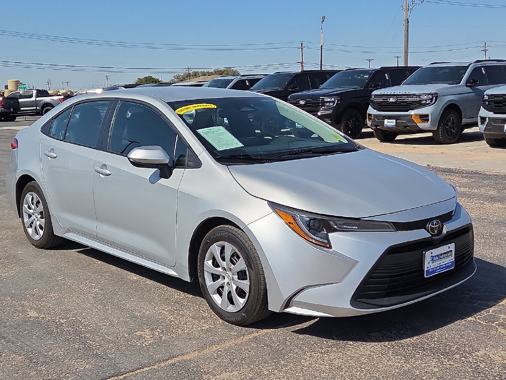 Used 2024 Toyota Corolla LE FWD image 7