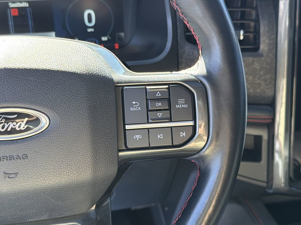 Used 2022 Ford Expedition Limited image 30