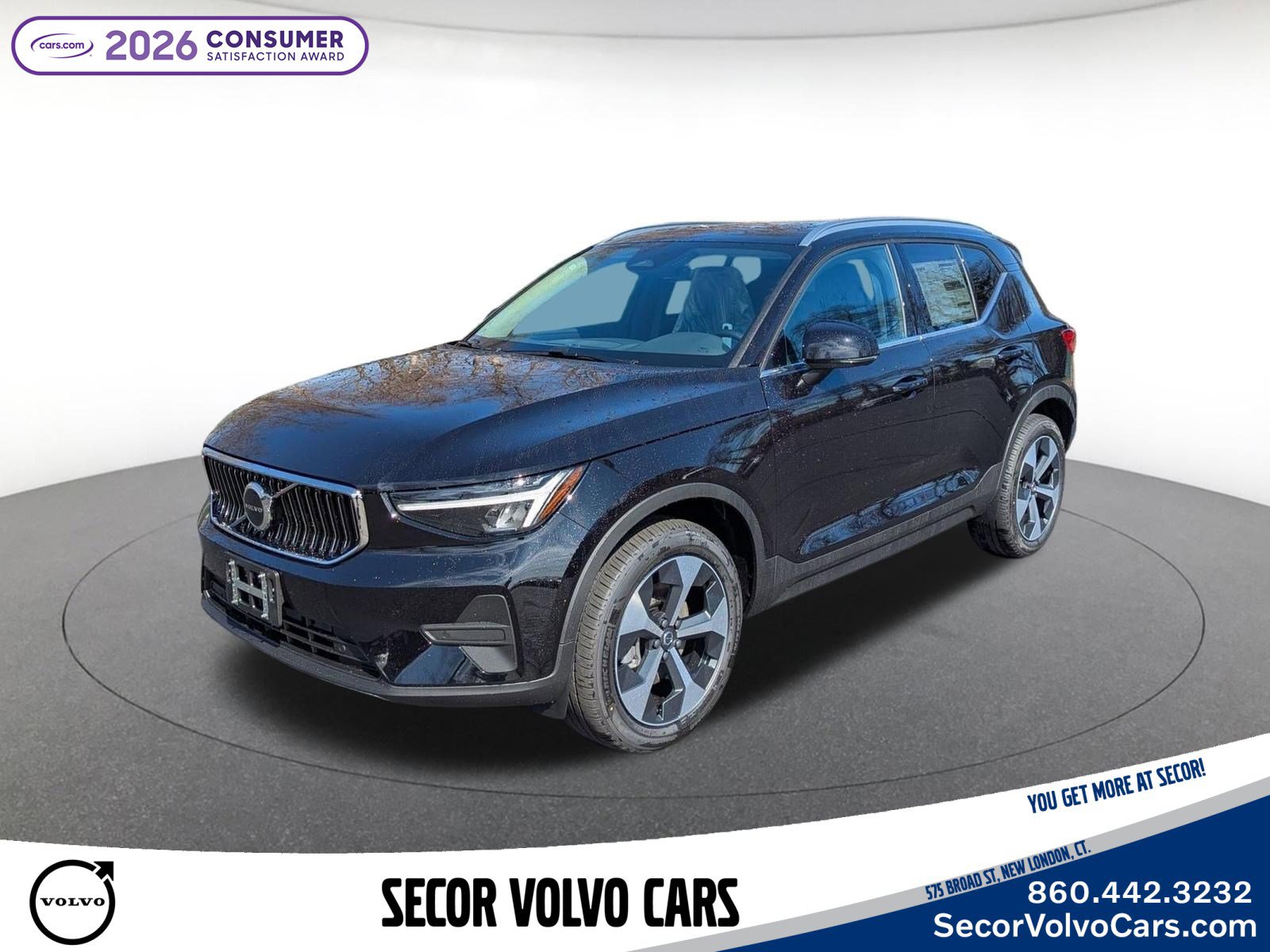 New 2025 Volvo XC40 B5 Core w/ Protection Package Premier AWD/4WD image 1