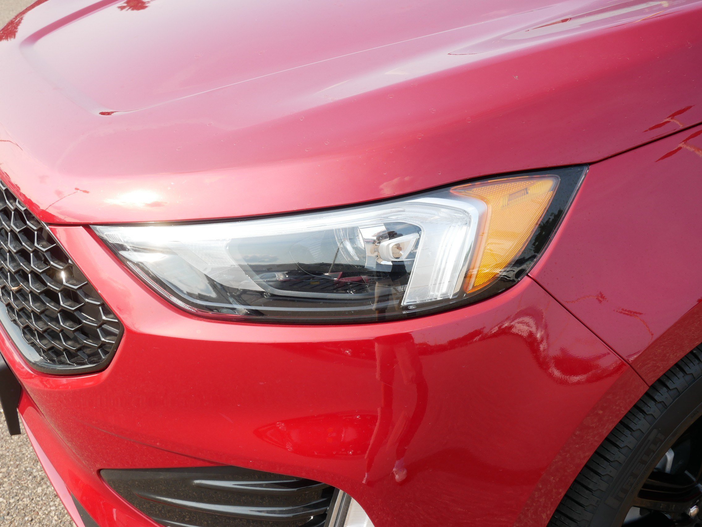 Used 2023 Ford Edge ST-Line w/ Class II Trailer Tow Package AWD/4WD image 16