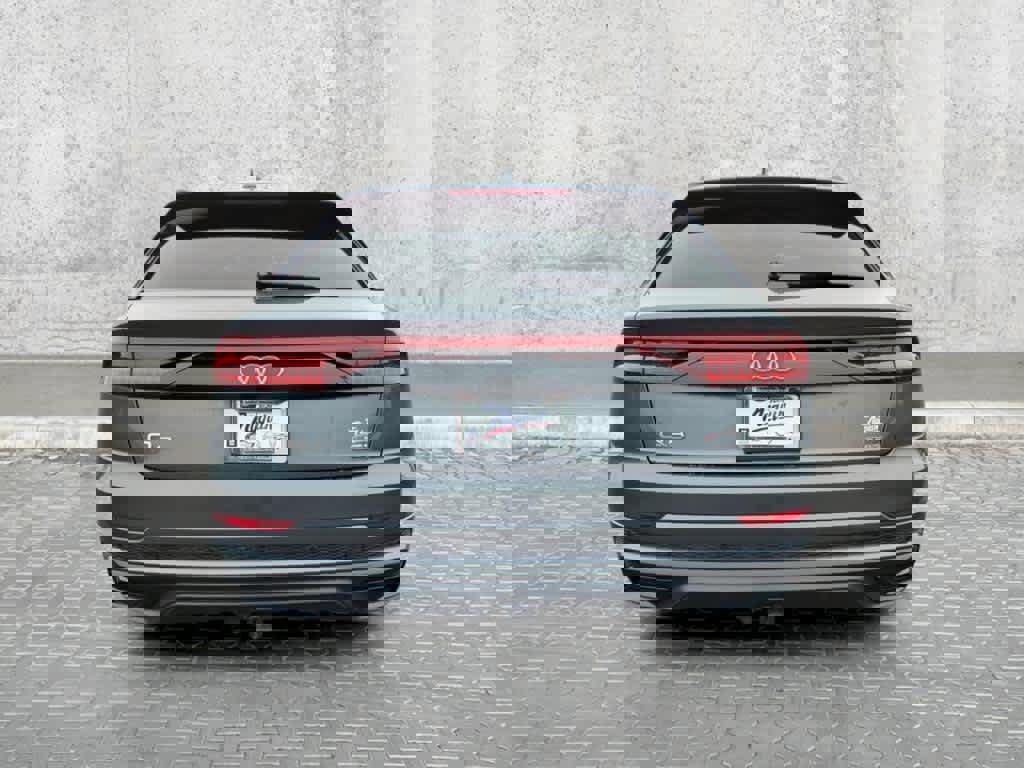 Used 2019 Audi Q8 Prestige w/ Year 1 Package image 11