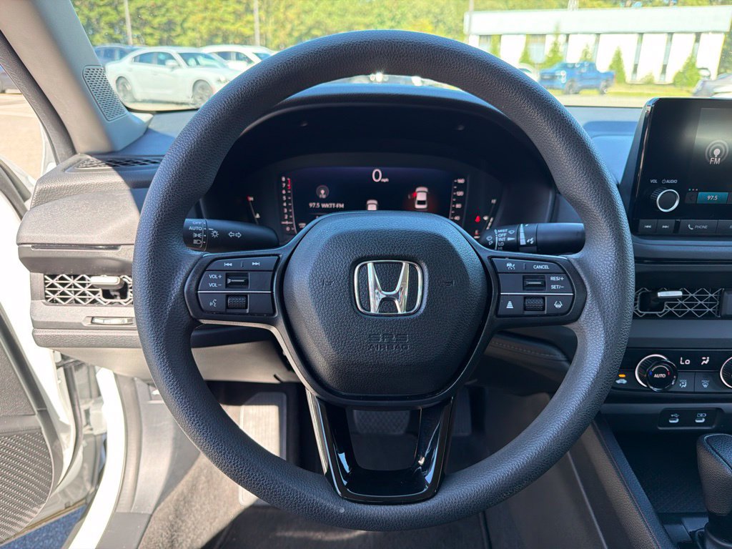 Used 2023 Honda Accord EX image 15