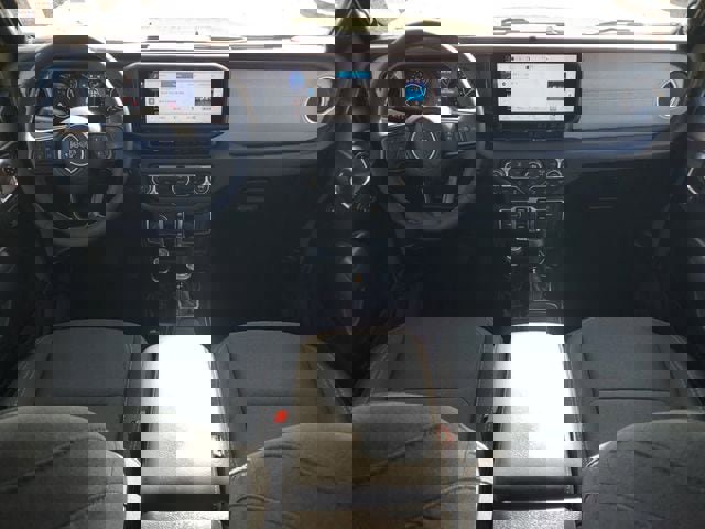 Certified 2025 Jeep Gladiator Sport image 17