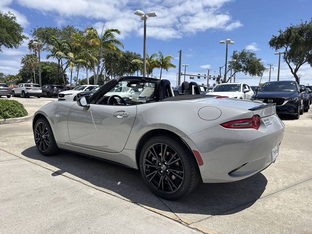 New 2026 MAZDA MX-5 Miata Club w/ Interior Package RWD image 26