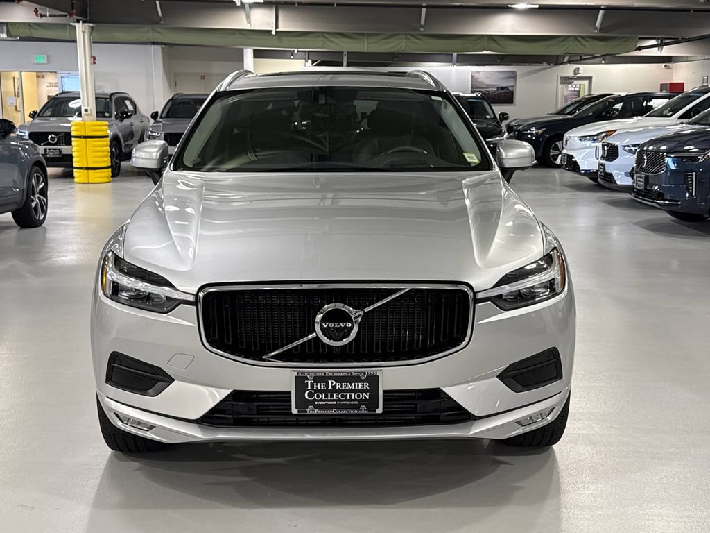 Used 2021 Volvo XC60 T5 Momentum w/ Advanced Package AWD/4WD image 6